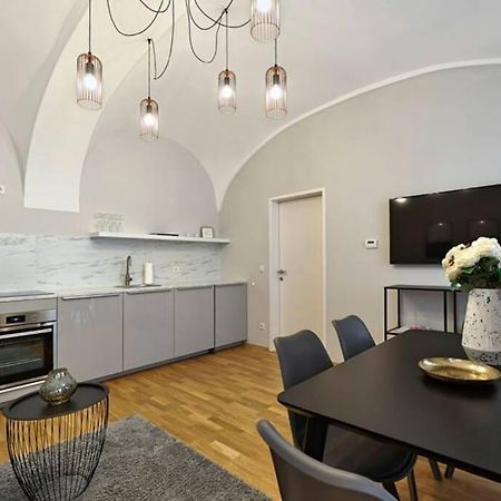 Vienne City Apartment Crown 6 Eksteriør billede